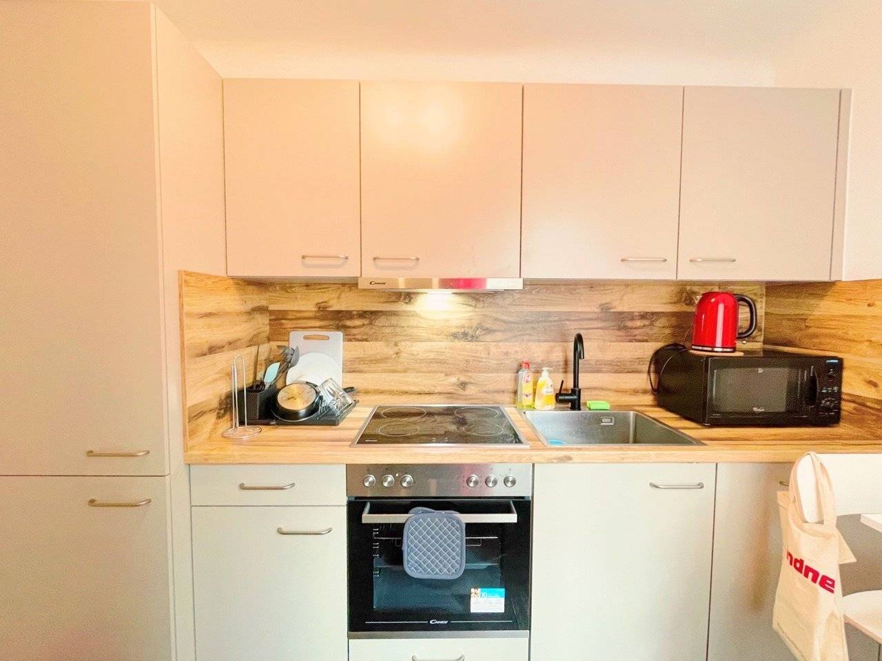 2-Zimmer-Wohnung, zentrale Lage in 1120 Wien – Auch interessant für Anleger!