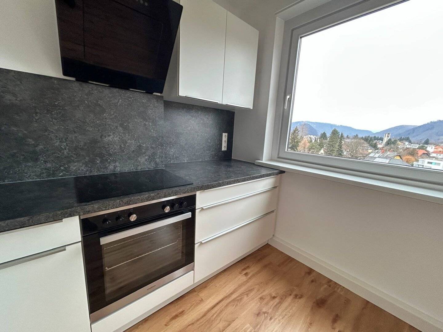 Graz Andritz - Top-Saniert -Helle 2 Zimmerwohnung mit Weitblick!