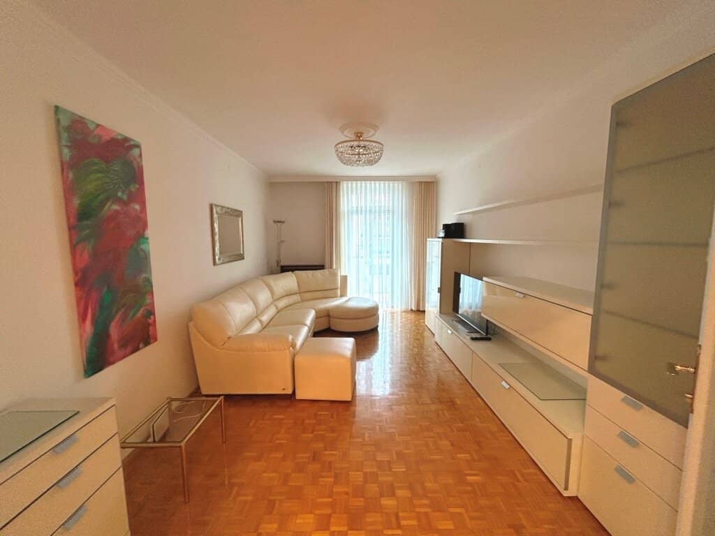 Großzügige 4-Zimmer Wohnung in Grazer Innenstadt (5. Liftstock)