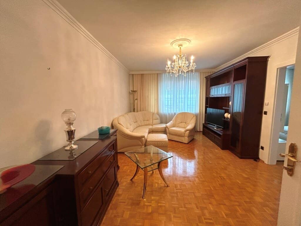 Großzügige 4-Zimmer Wohnung in Grazer Innenstadt (5. Liftstock)