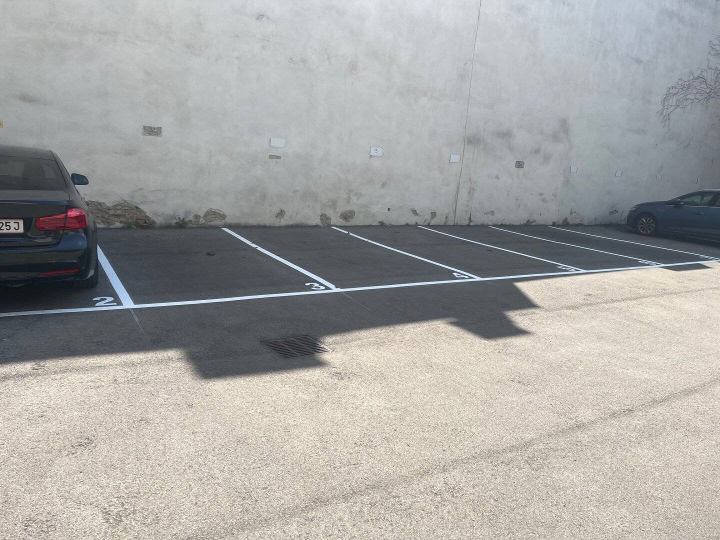 Stellplatz in 1160 Wien - Nähe Brunnenmarkt – Ihr Parkplatz für nur € 144,- im Monat!