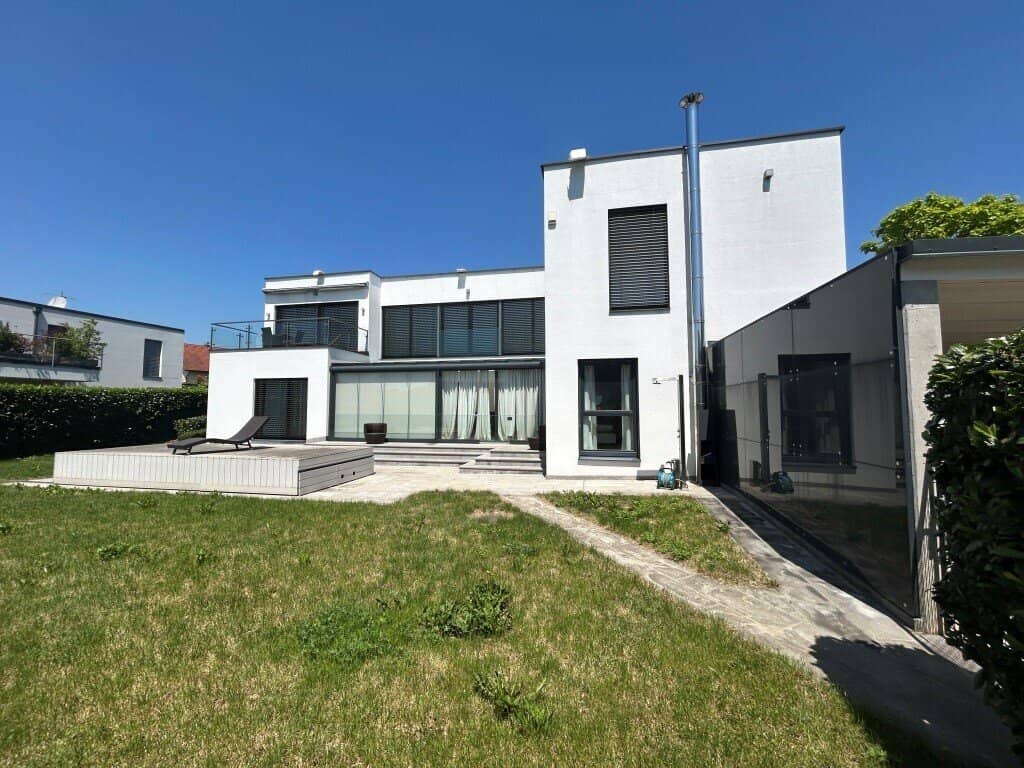 Architektenvilla in der beliebten Wohngegend Gedersberg