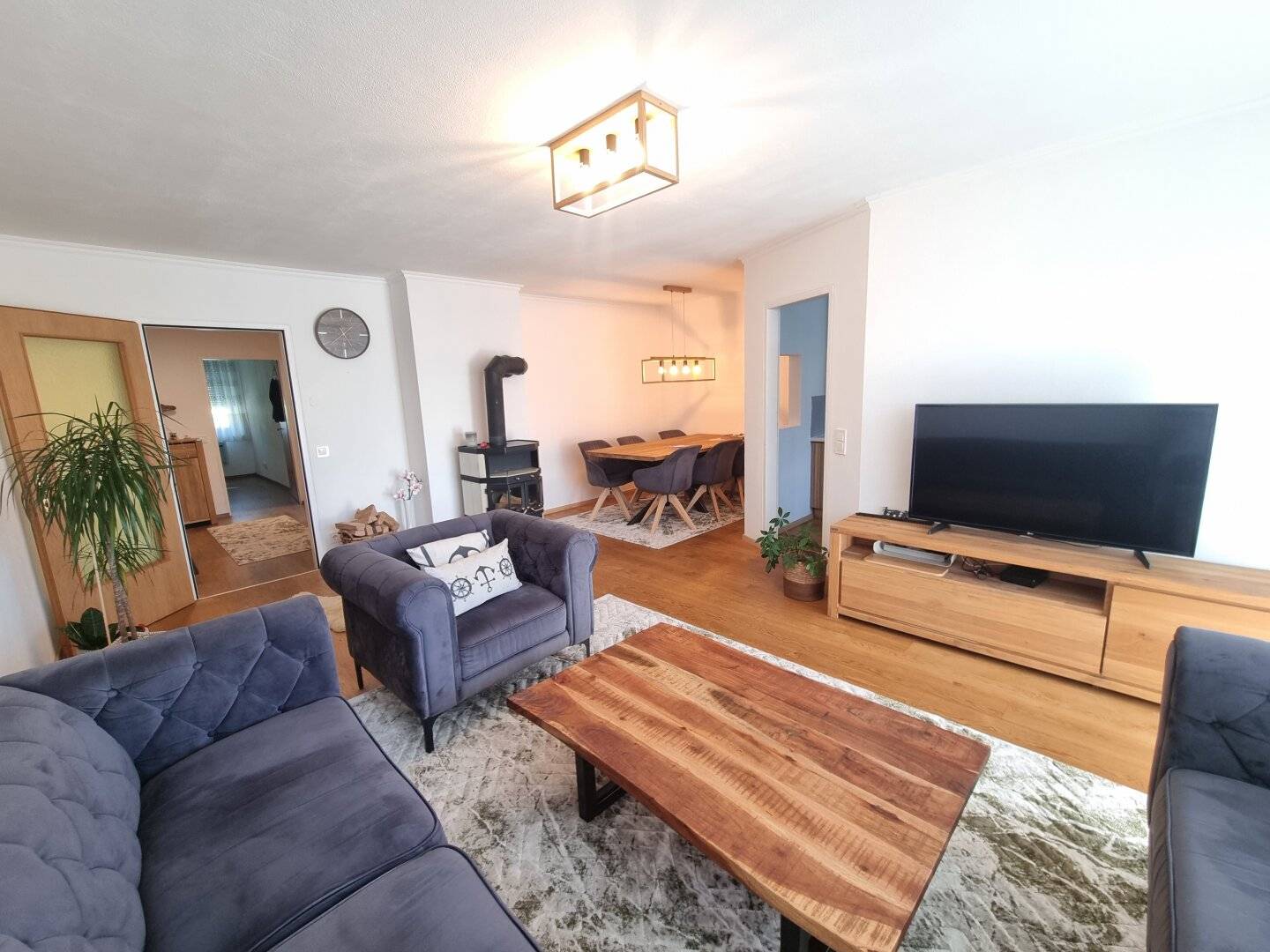 Gemütliche 3-Zimmer Wohnung mit Balkon und 2 Parkplätzen in Bergheim