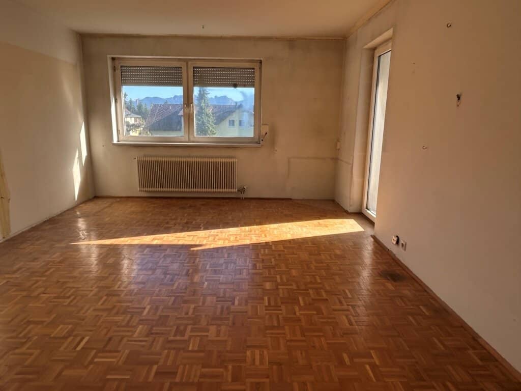3-Zimmer Wohnung mit Loggia und Garage