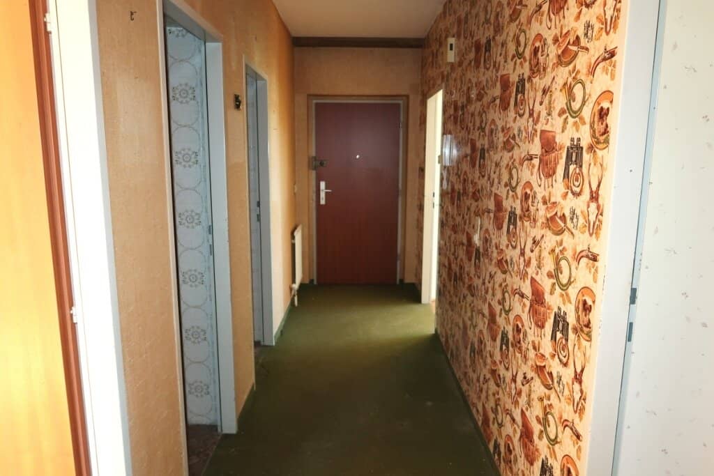 3-Zimmer Wohnung mit Loggia und Garage