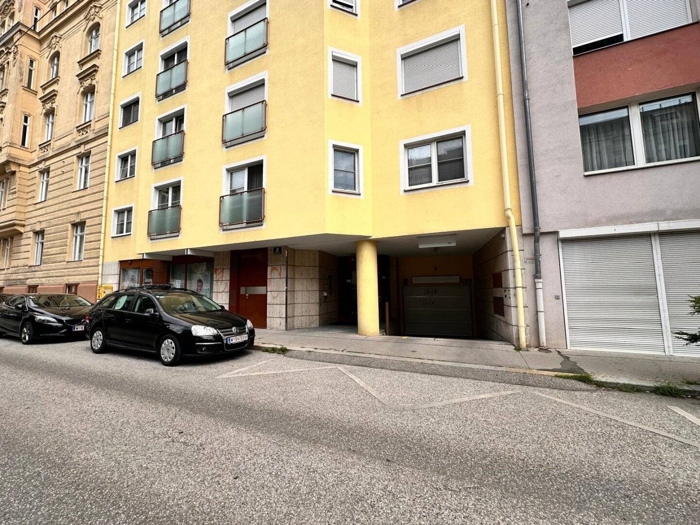 keine Strafzettel mehr... sicheren sie sich ihren Parkplatz direkt am Ziehrerplatz !