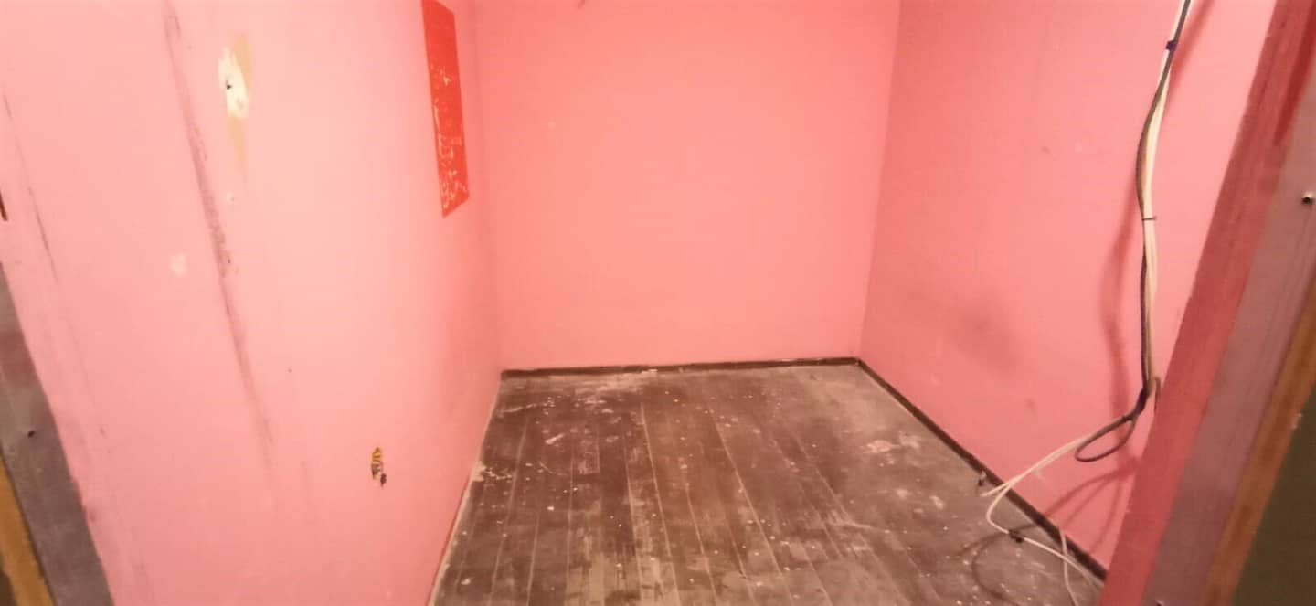 Unbefristetes Souterrainlager (50m²)  vis a vis vom Raimund Theater zu vermieten!