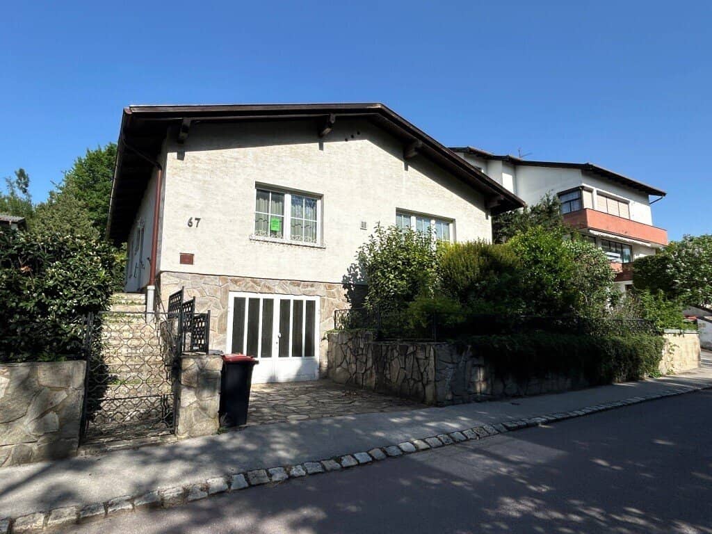 Wohnhaus mit 868m² Grund
