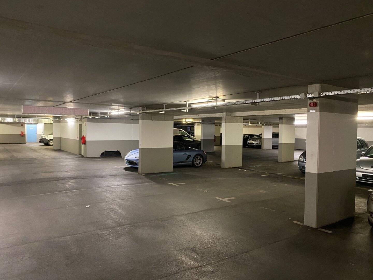 Zwei Tiefgaragenplätze im Stuwerviertel, Einfahrt Wohlmutstraße!
