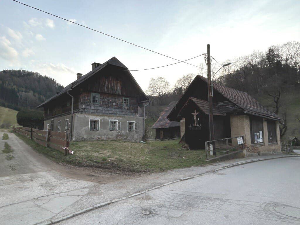 Ehemaliger Bauernhof (Hofstelle) mit ca. 6.934m² Grund