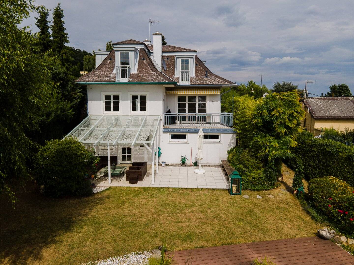 Green Hideaway - Charming Expat Villa close to AIS Vienna