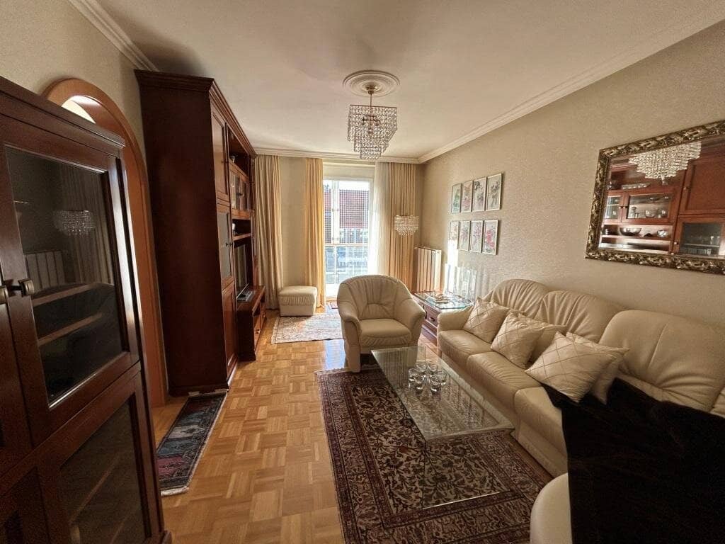 Elegante 4-Zimmer Wohnung in Grazer Innenstadt (6. Liftstock)