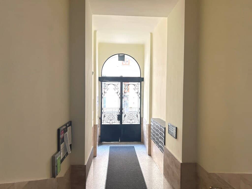 Maisonette-Dachgeschosswohnung mit 83m² Wohnnutzfläche, zwei Terrassen und einem Balkon