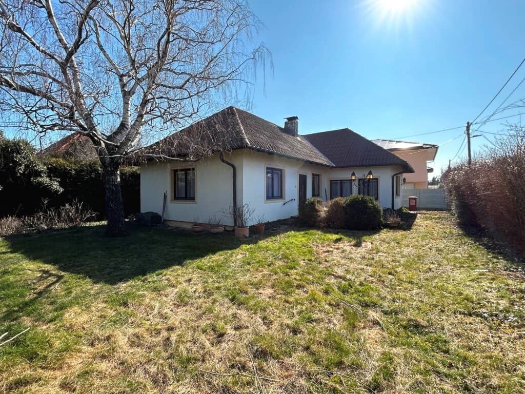 Bungalow in Kapellerfeld, 112,44m² Wohnfläche, 35,60m² Garage