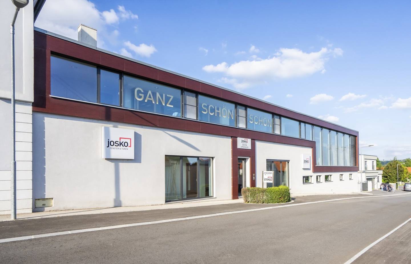 BUSINESS GEBÄUDE mit Wohnungen!