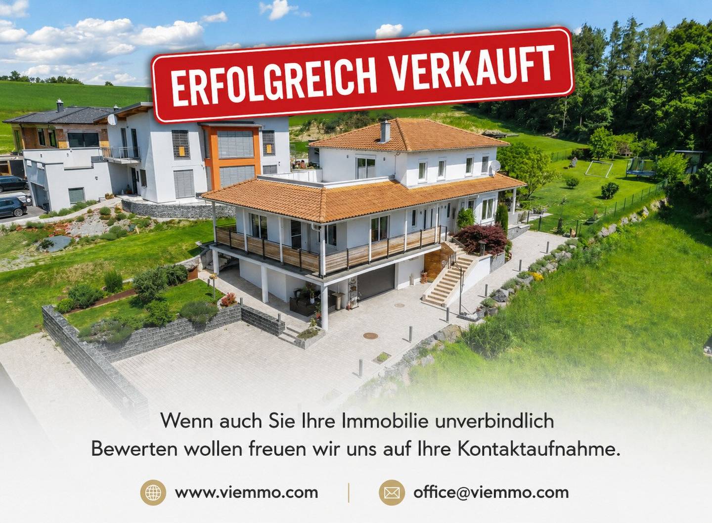 Toskanaflair am Waldrand – Architektonisches Landhaus in sanfter Hanglage mit Weitblick