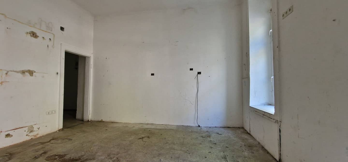 Kleines Geschäftslokal / Büro / Lager in 1160 Wien zu mieten