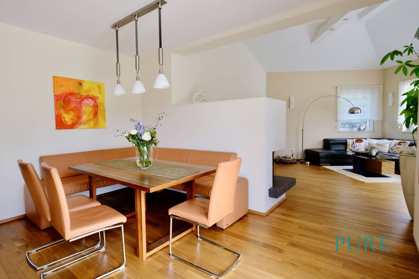 EXKLUSIVE VILLA mit stilvollem Interieur - mediterranes Wohngefühl im Speckgürtel Wiens!