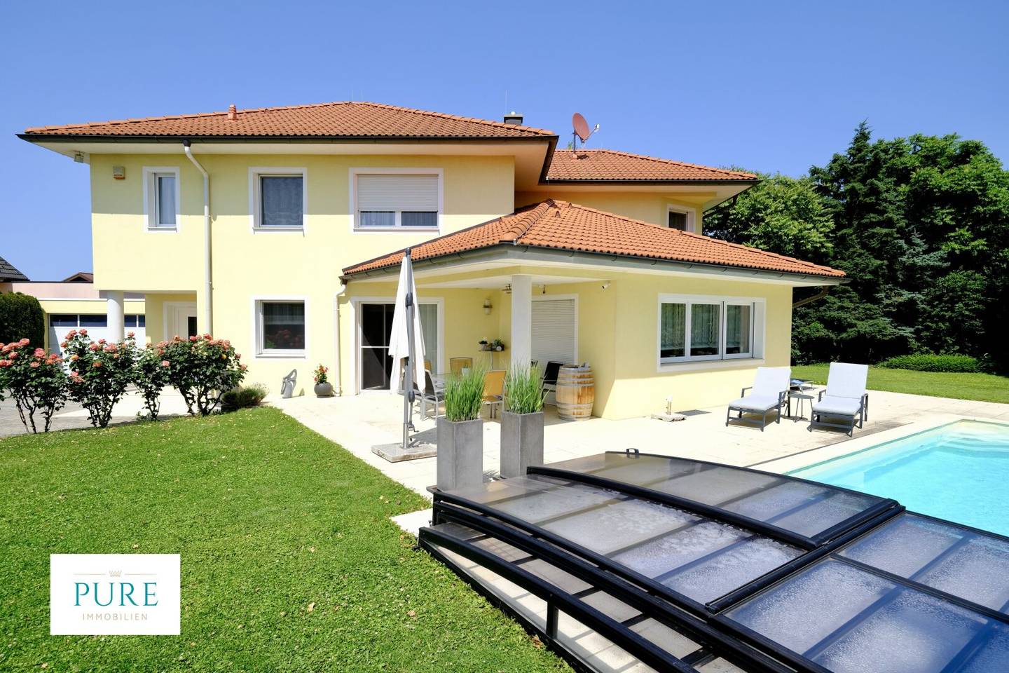 EXKLUSIVE VILLA mit stilvollem Interieur - mediterranes Wohngefühl im Speckgürtel Wiens!