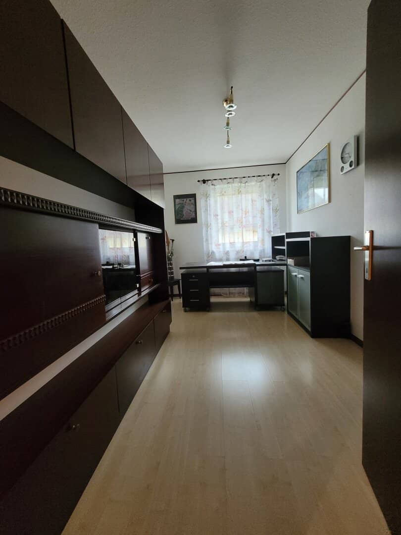 Große Dachgeschosswohnung mit 2 Dachterrassen