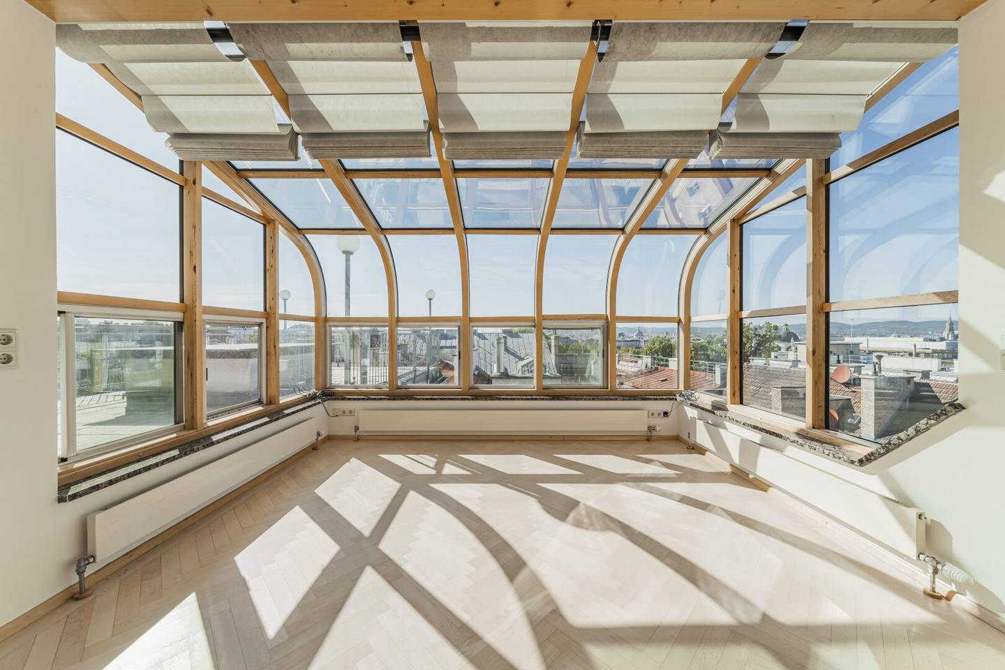 Exklusives Luxus Penthouse mit 296m², 10 Zimmer, 5 Terrassen im 3. Bezirk Wien zu mieten!