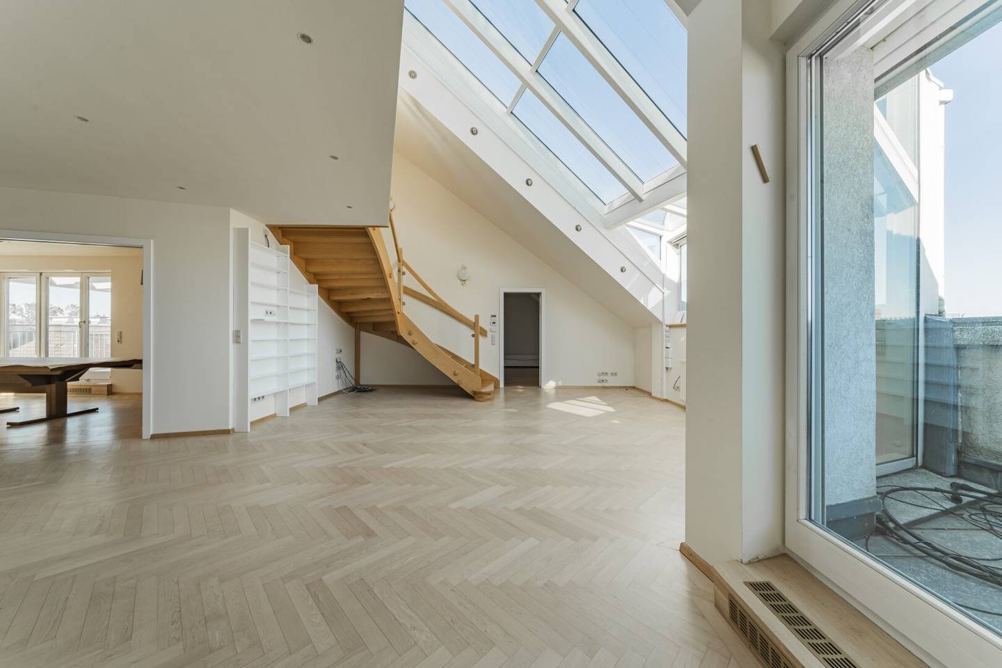Exklusives Luxus Penthouse mit 296m², 10 Zimmer, 5 Terrassen im 3. Bezirk Wien zu mieten!