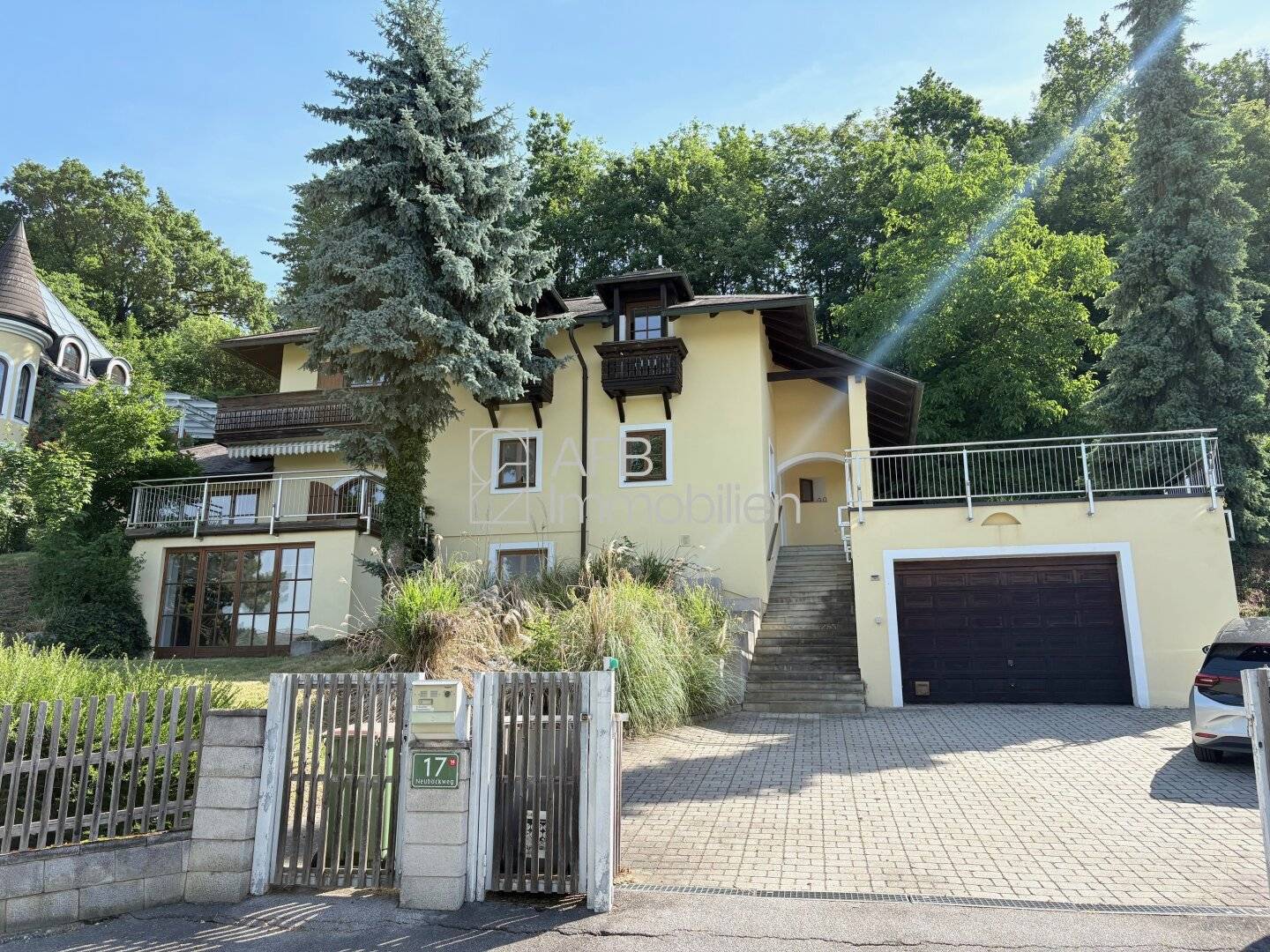 Wunderbare Villa in St. Peter – exklusives Wohnen mit unverbaubarer Fernsicht