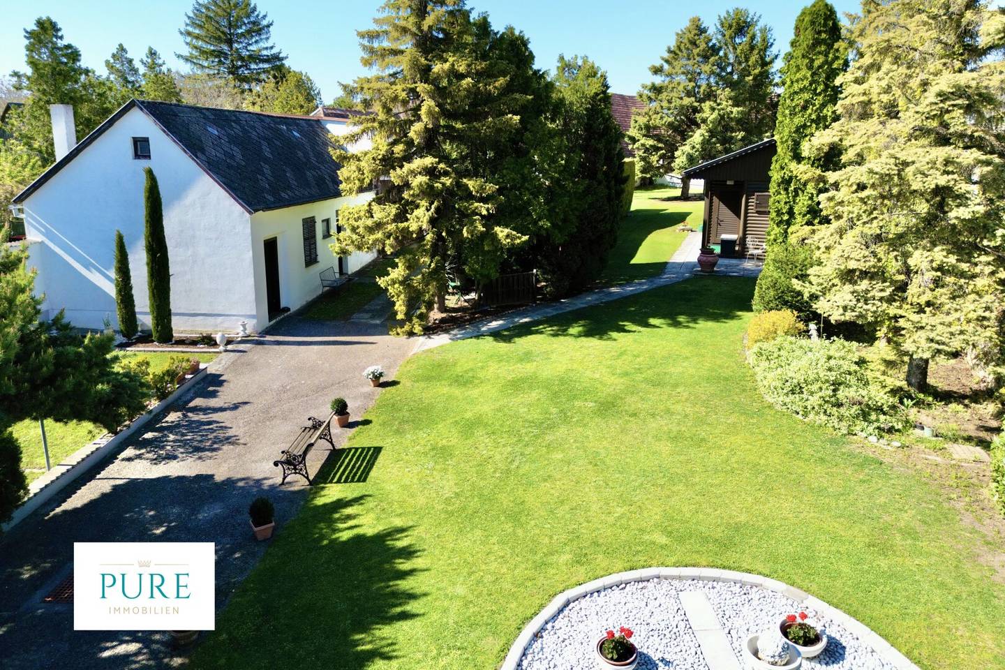 IDYLLISCHES LANDHAUS in Wiennähe - weitläufiger Eigengrund & vielfälitges Nutzungspotential!