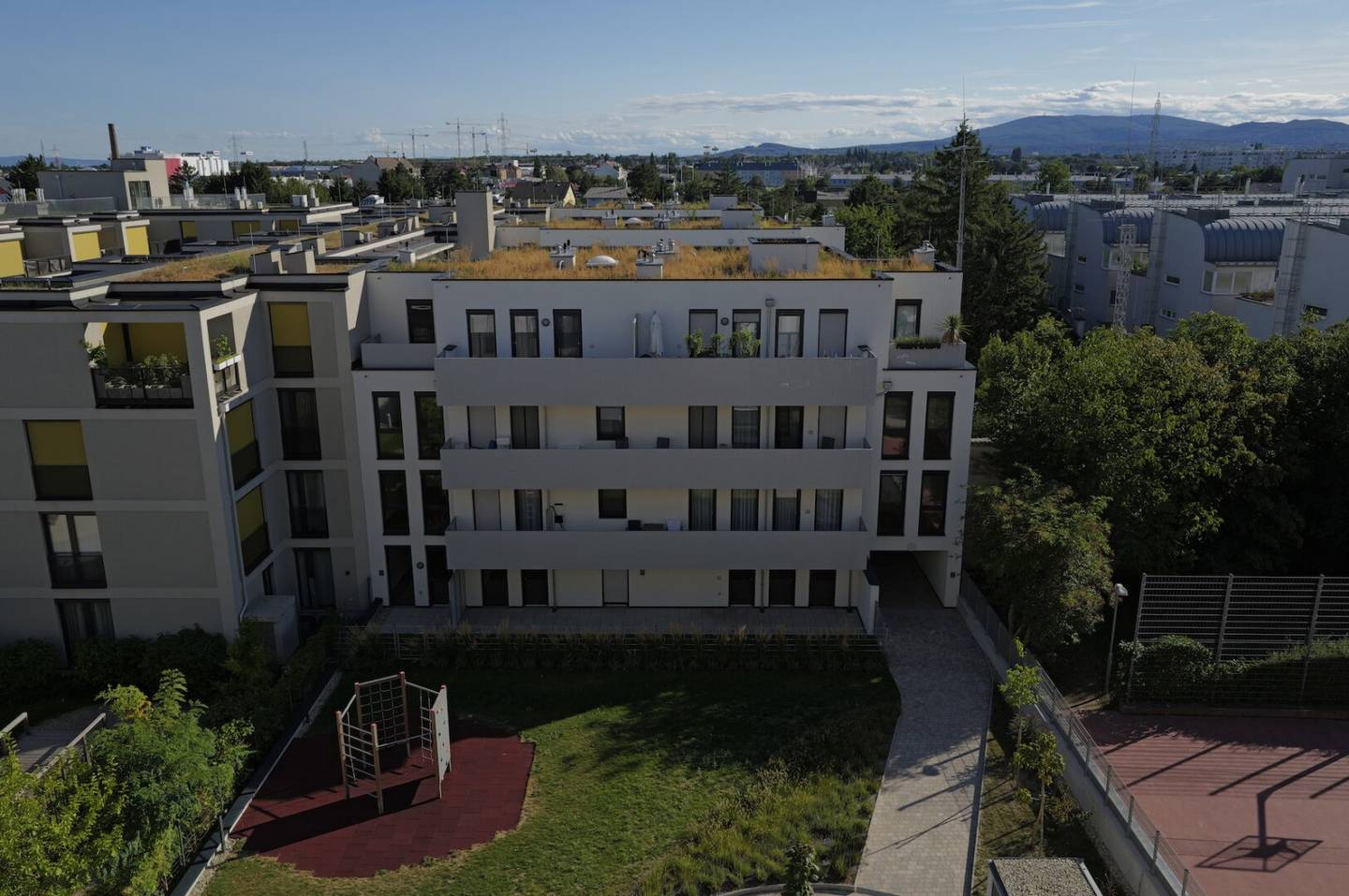 NEUBAU | ERSTBEZUG | NUR MEHR EIN DRITTEL VERFÜGBAR