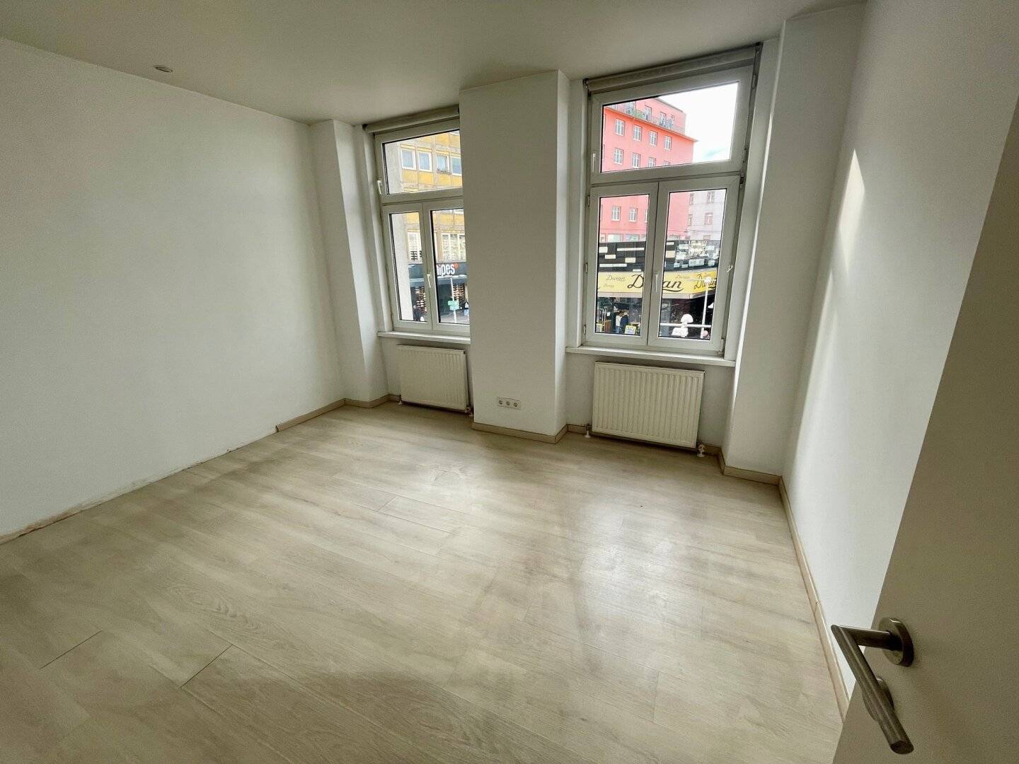 Attraktive Büroräumlichkeiten in bester Frequenzlage