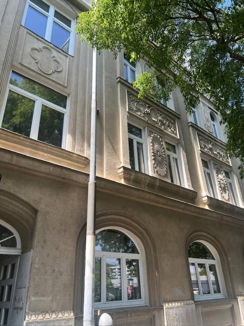 Bestandsfreies, charmantes Gründerzeitzinshaus in sehr guter Lage Nähe Klinik Floridsdorf/Nord