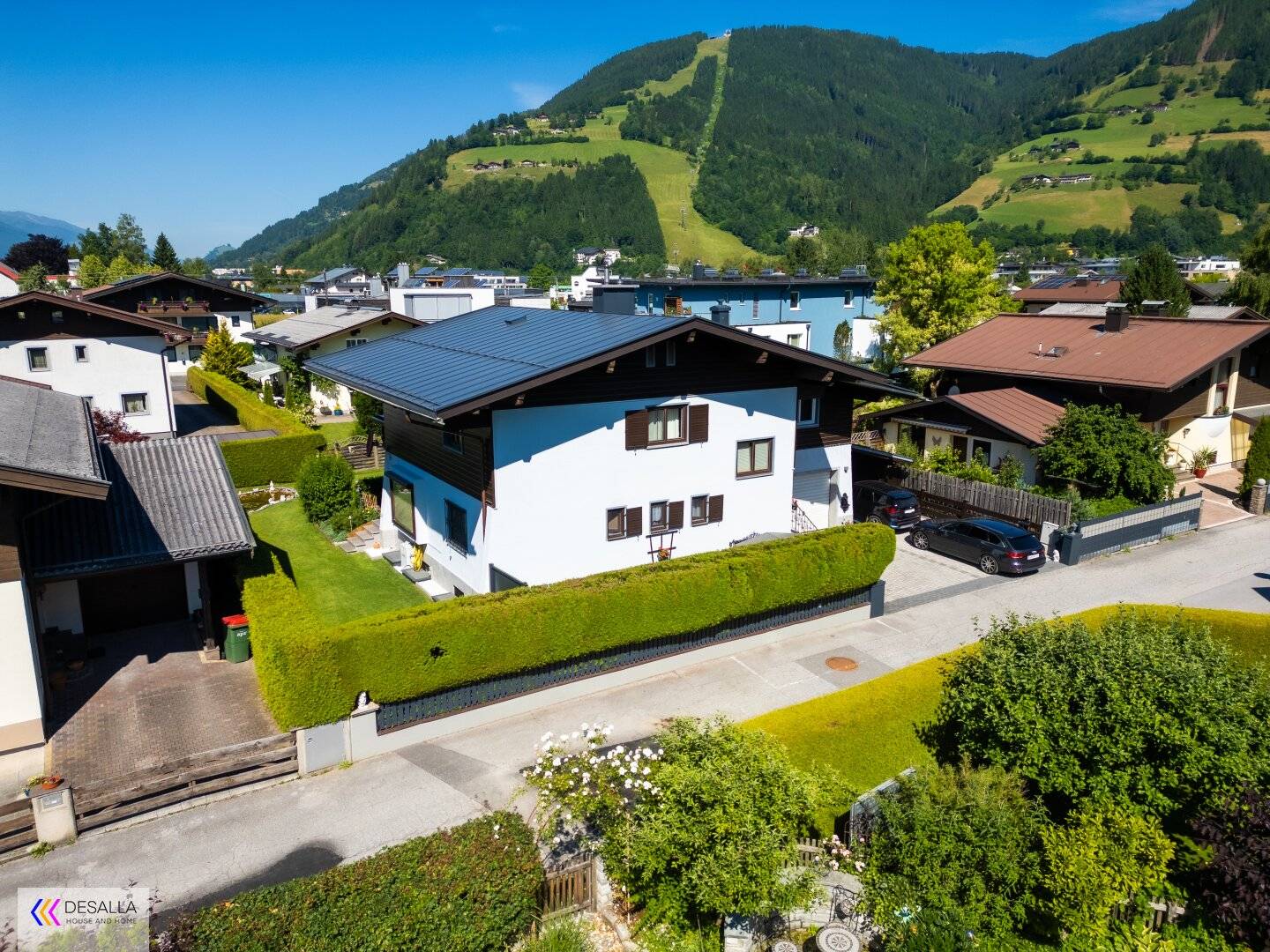 Moderne 3-Zi DG-Wohnung mit Südbalkon, 2 Stellplätzen & top Ausstattung in Zell am See!