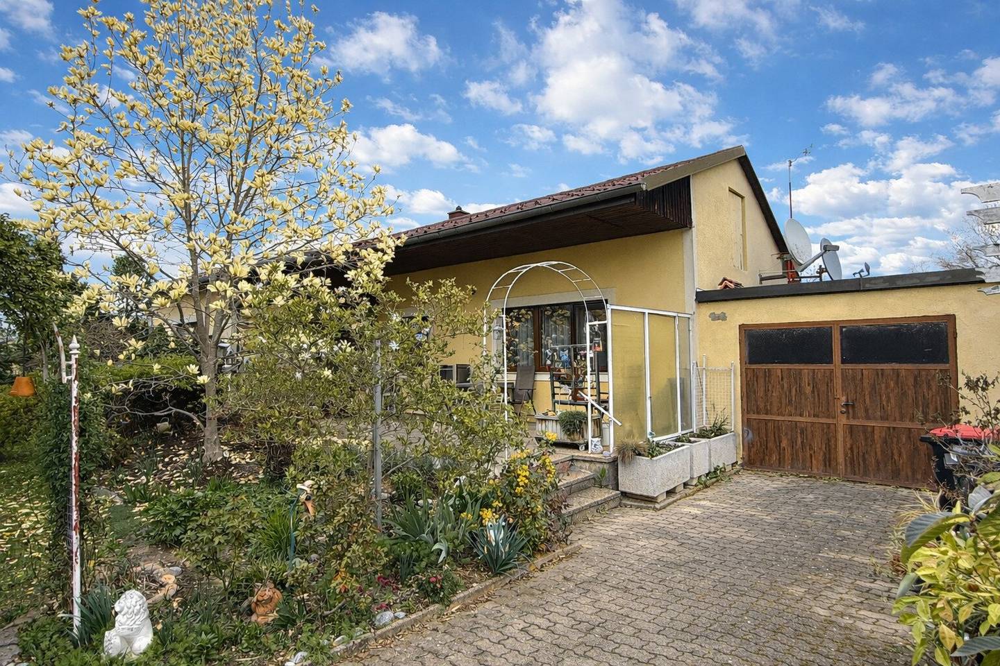 zentrumsnaher Bungalow mit sonnigem Garten zu verkaufen