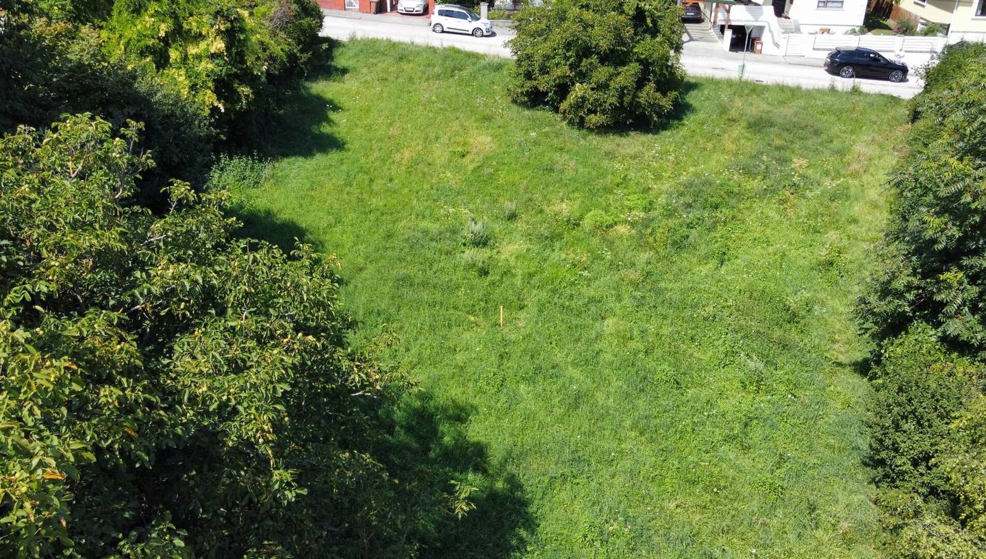 Großes, sonniges Baugrundstück in schöner Lage in Bad Sauerbrunn zu verkaufen