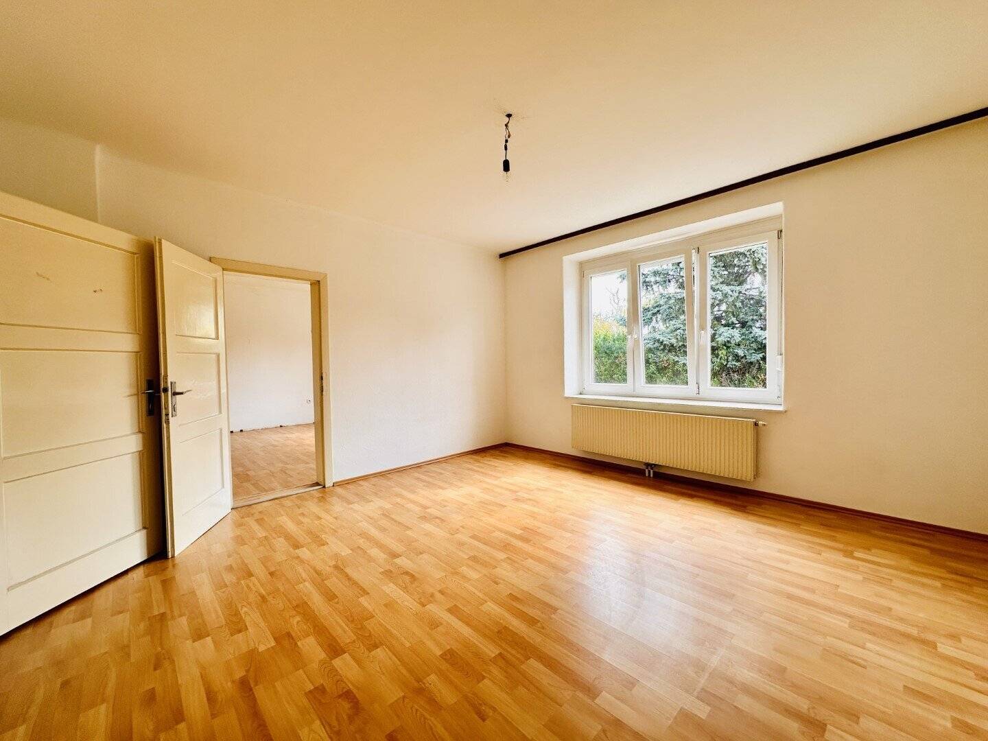 Jetzt Geld anlegen und für die Zukunft vorsorgen – Zweifamilienhaus im Zehnerviertel (Schmuckerau), Wiener Neustadt