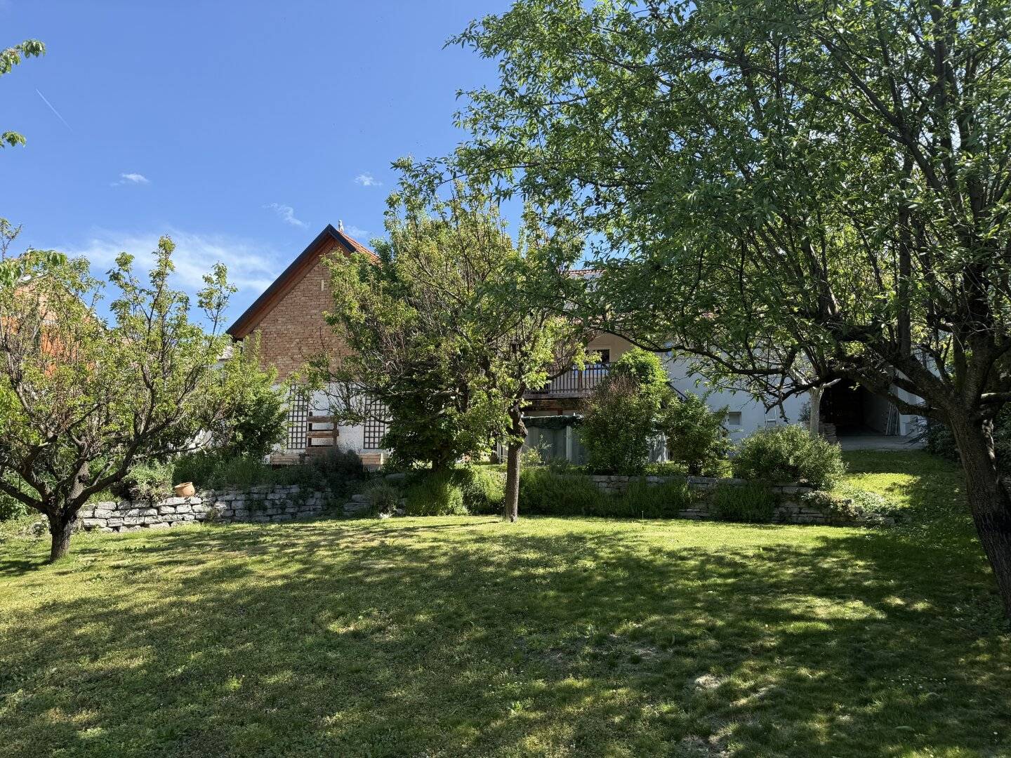 ROHRBACH bei Mattersburg  Renoviertes Wohnhaus mit Stadl & idyllischem Garten mit Pool – inklusive Photovoltaikanlage zu verkaufen