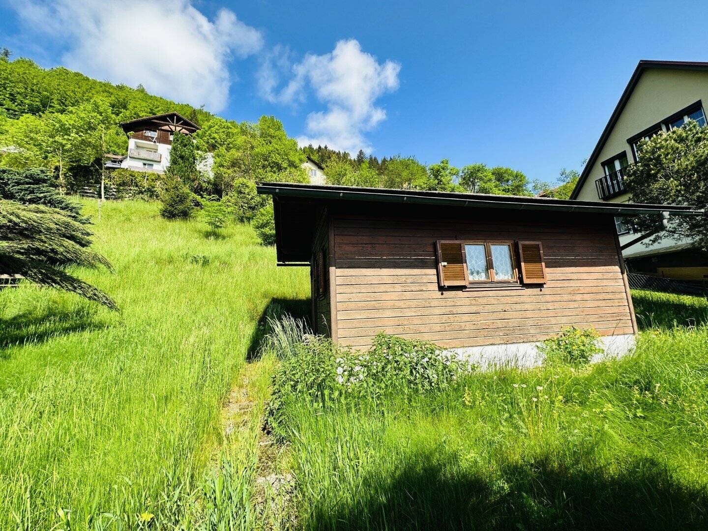 Baugrundstück mit 923 m² (südöstlich ausgerichtet) zum Kauf in Mürzzuschlag!
