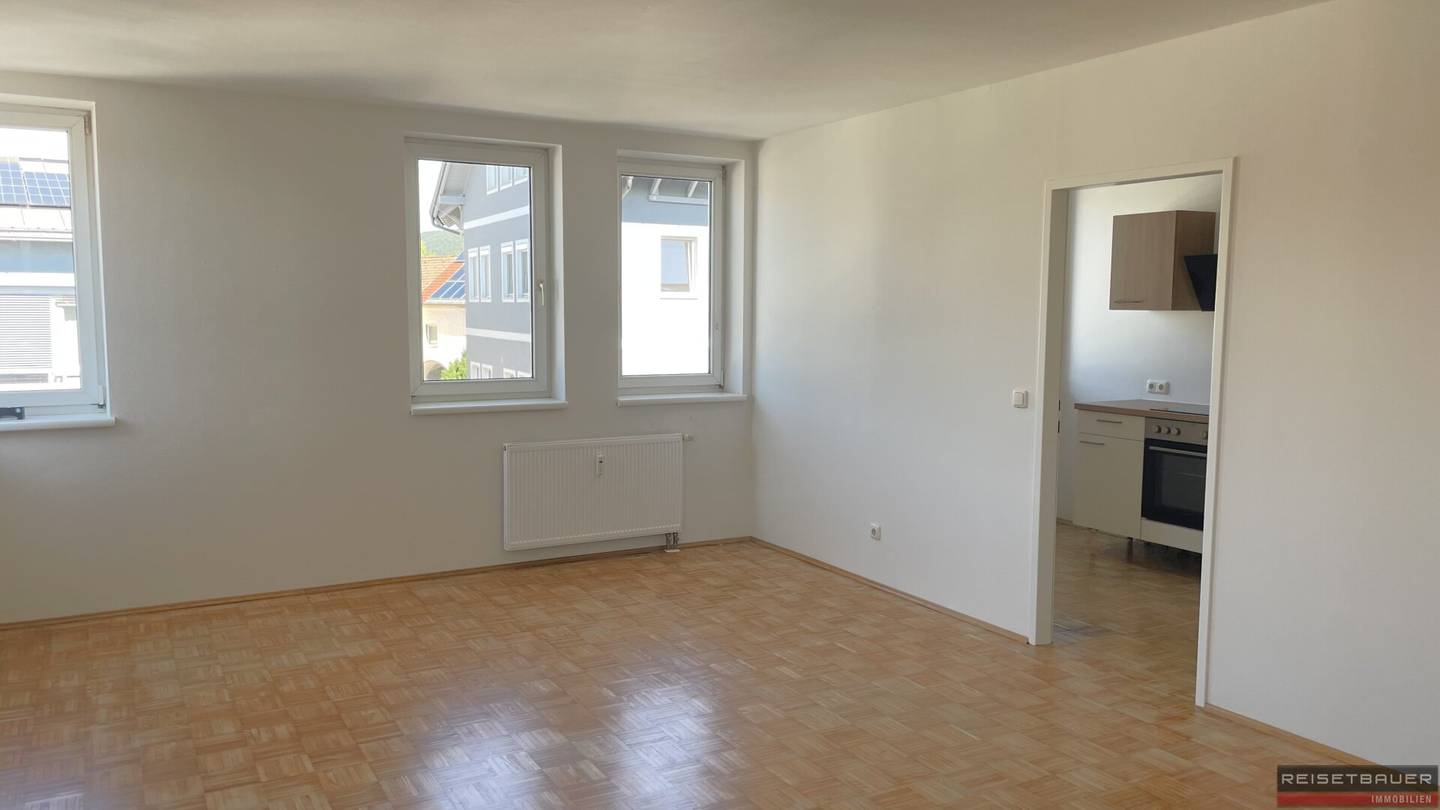 CHARMANTE WOHNUNG DIREKT IN GALLNEUKIRCHEN MIT IM INNENHOF