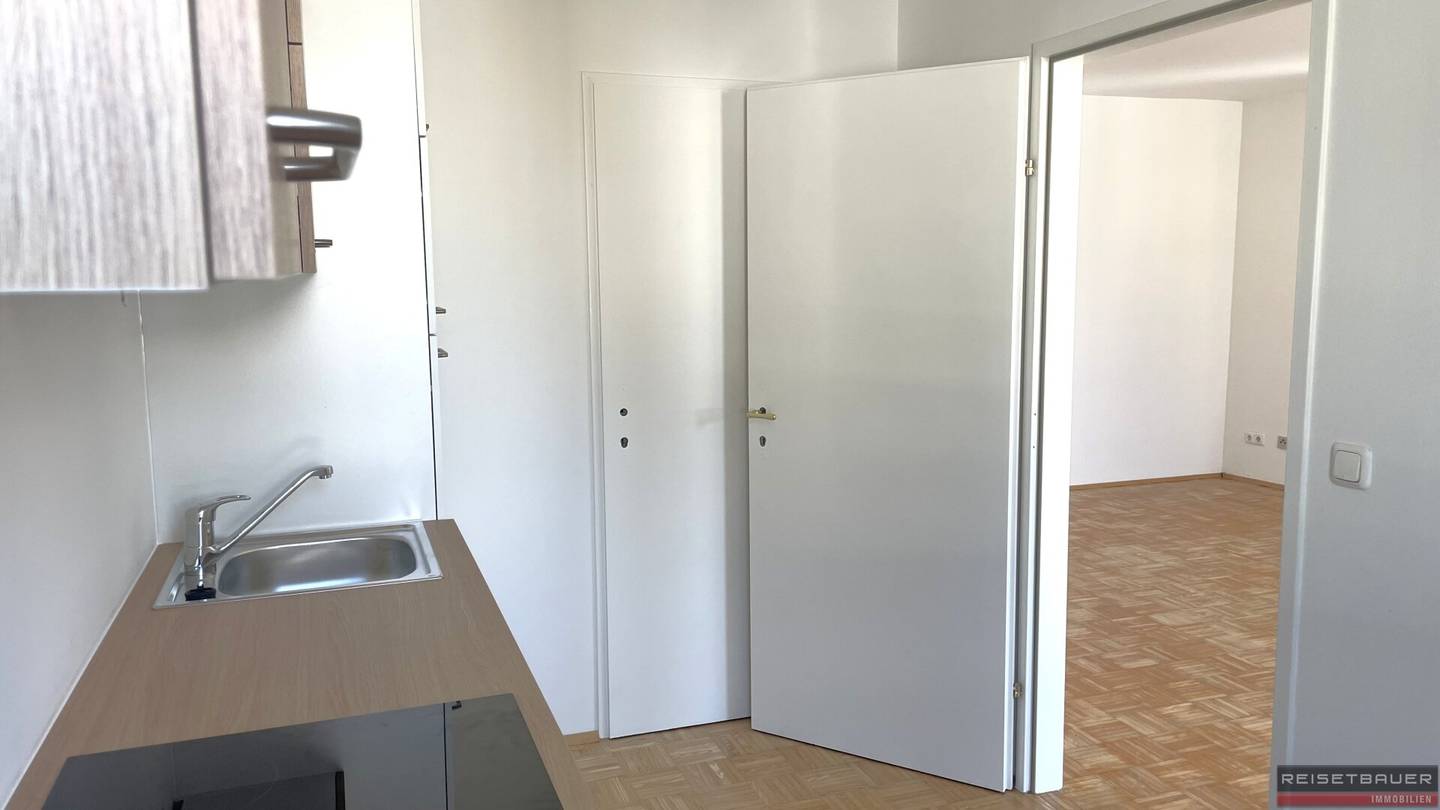 CHARMANTE WOHNUNG DIREKT IN GALLNEUKIRCHEN MIT IM INNENHOF