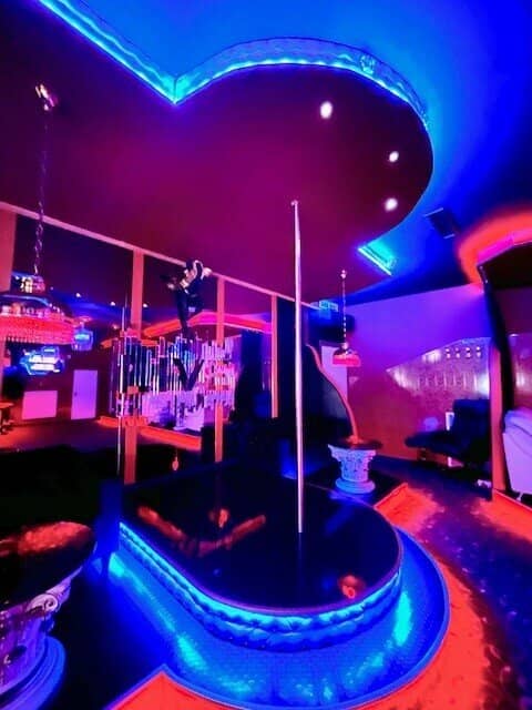 Lukrativer Nachtclub in Toplage - Ihre Chance!