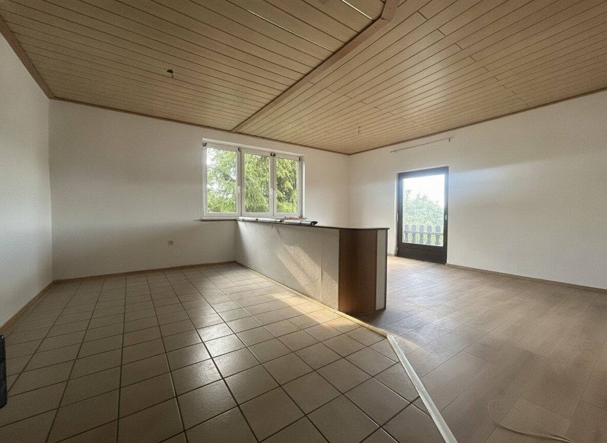 Preiswerte, geräumige Mietwohnung in bester Lage in Ternitz