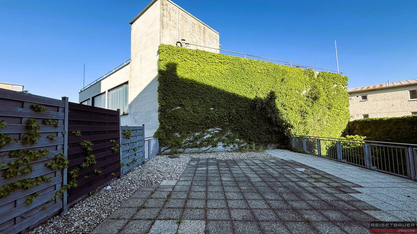 Bürohaus mit Innenhof und zentraler Lage in Linz
