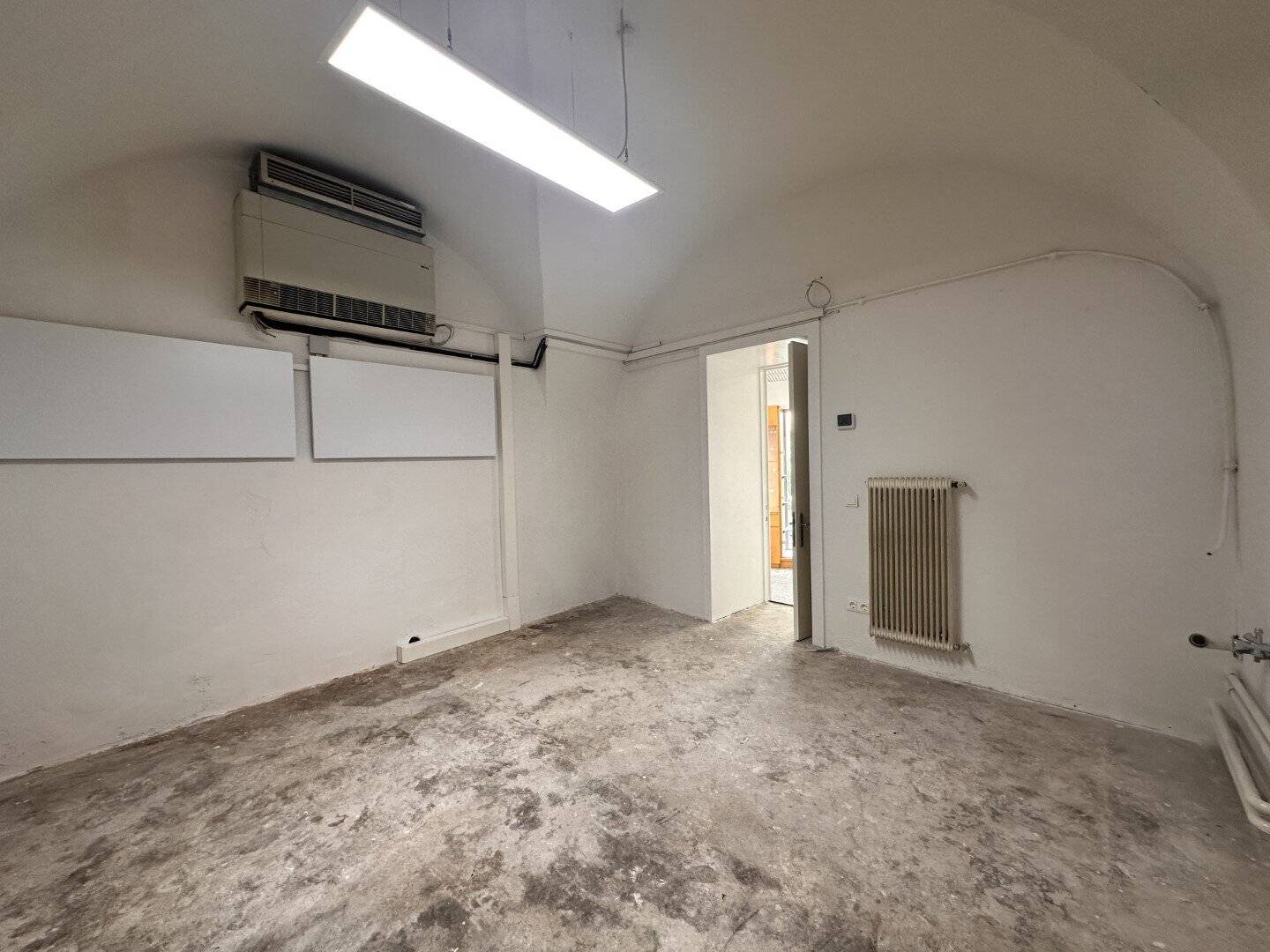 Helles Geschäftslokal im Herzen von Wiener Neustadt