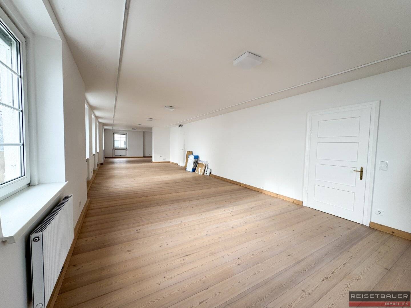 Modernes Büro im Ortszentrum von Kirchberg-Thening