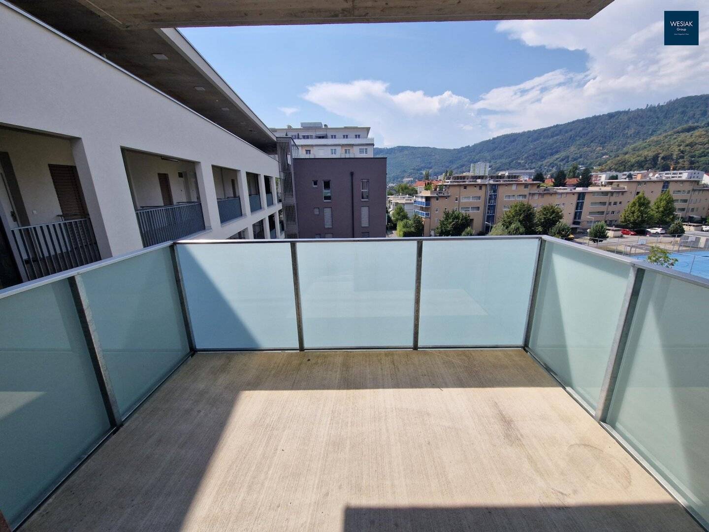 West Side Living Top 74 - Erstklassige Neubauwohnung mit Balkon in Top Lage
