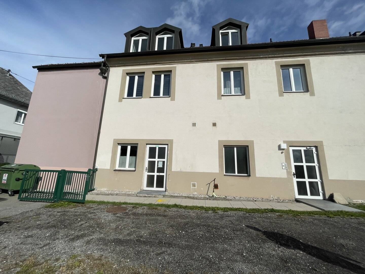 Top Zinshaus in 8753 Fohnsdorf – 750 m² Renditeobjekt mit großem Potenzial!