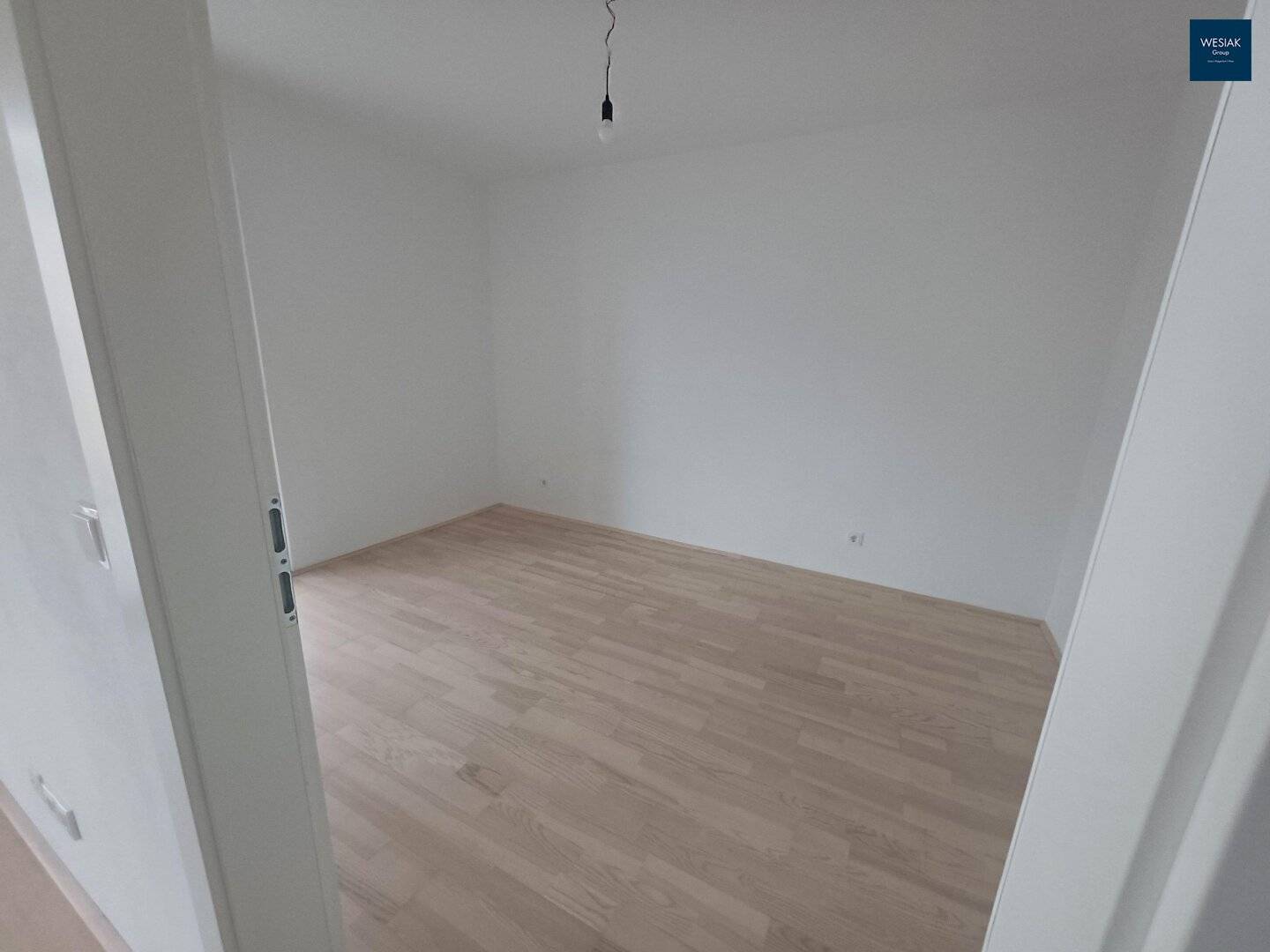 1. MONAT MIETZINSFREI! Lichtdurchflutetes Wohnen: 2-Zimmer-Wohnung mit Großem Balkon für Lebensqualität im Freien - Top 209