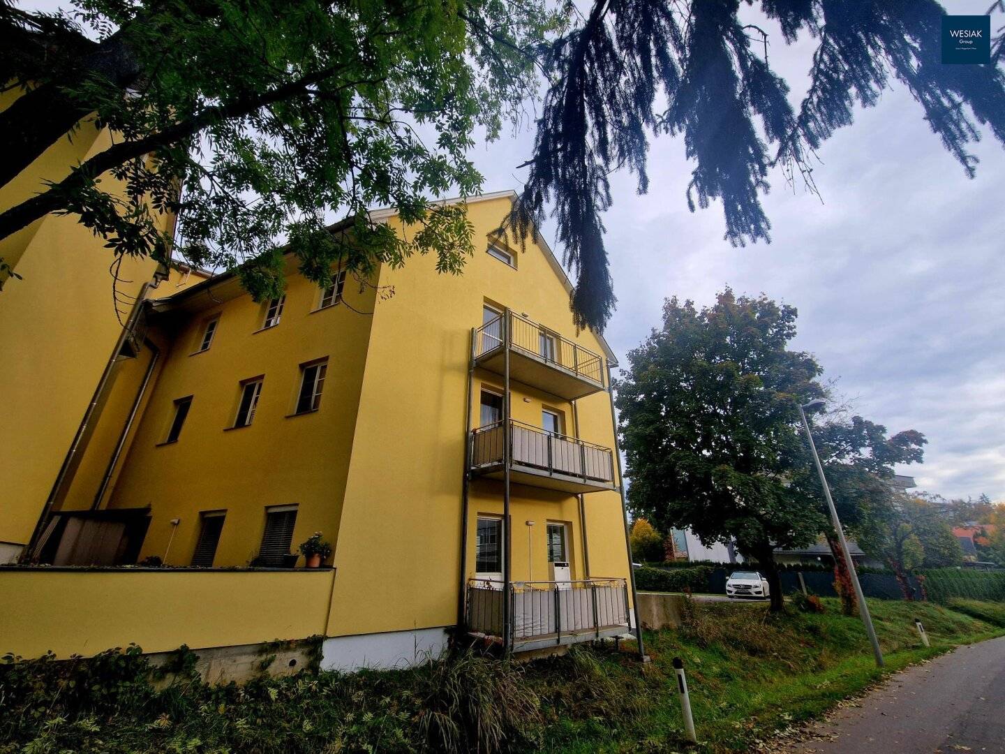 EXKLUSIVE MAISONETTE nach hochwertiger Sanierung mit Balkon in Graz-Mariatrost