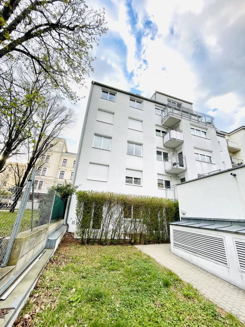 3-Zimmer GARTENWOHNUNG mit Terrasse - zentrale Ruhe-Lage