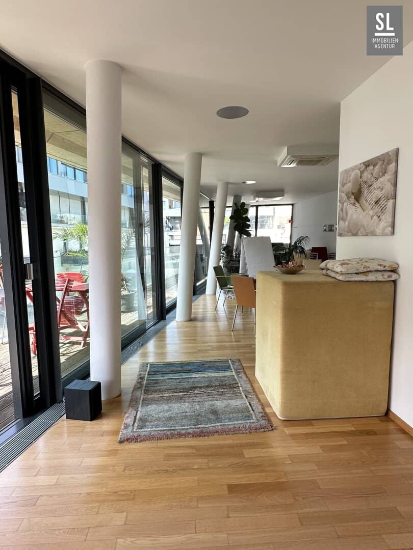 128m² ruhige - lässige Praxis- oder Büro-Einheit mit 33m² großem Süd-Westbalkon Nähe Kunsthaus, 2 TG Plätze optional